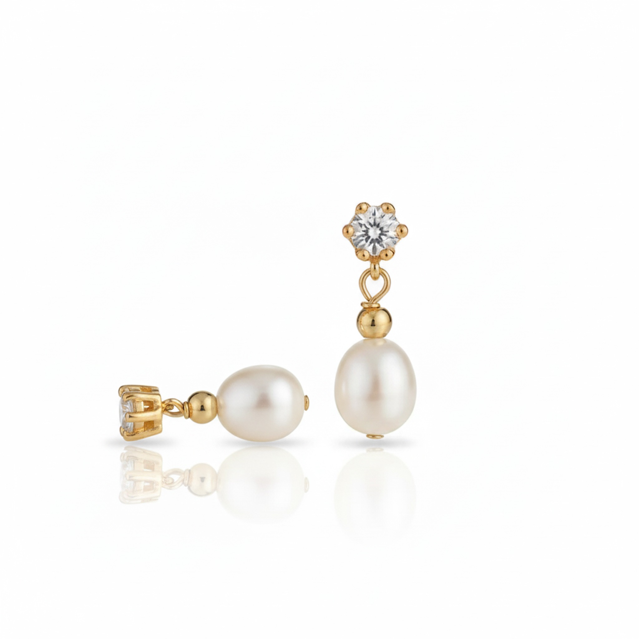925 silver fresh water pearl earring with Moissanite image 2